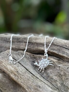 Hand Crafted Sterling Silver cubic zirconia crab Pendant Necklace - Silver